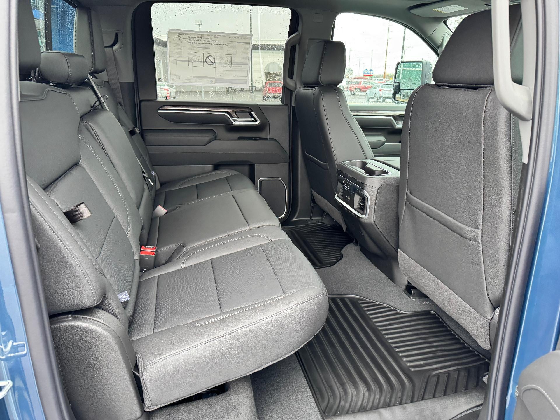 2026 Chevrolet Silverado 3500 HD LTZ / CREW / DMAX DIESEL / TRAIL BOSS / SUNROOF / ADAPTIVE CRUISE / STANDARD BOX