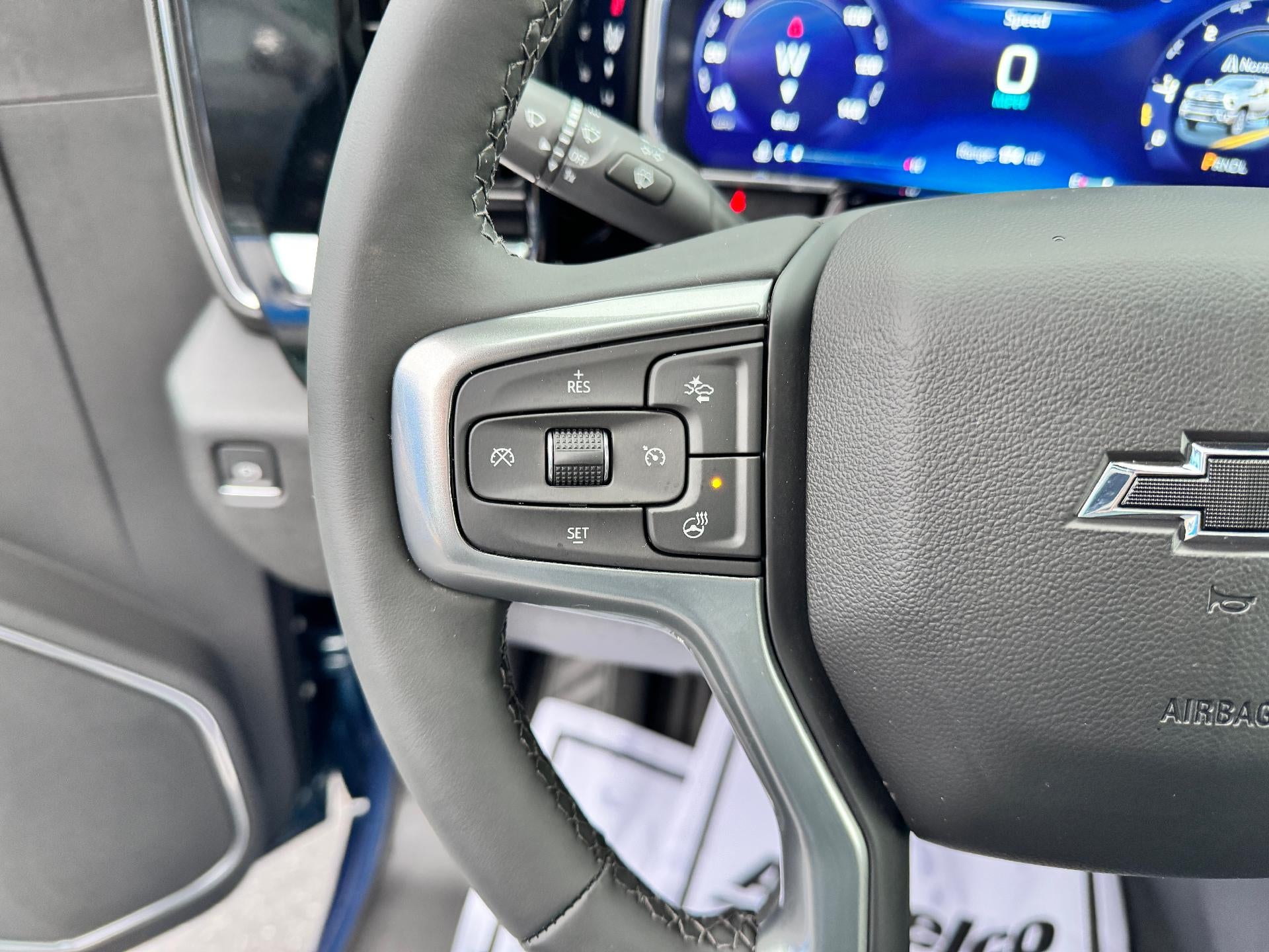 2026 Chevrolet Silverado 3500 HD LTZ / CREW / DMAX DIESEL / TRAIL BOSS / SUNROOF / ADAPTIVE CRUISE / STANDARD BOX