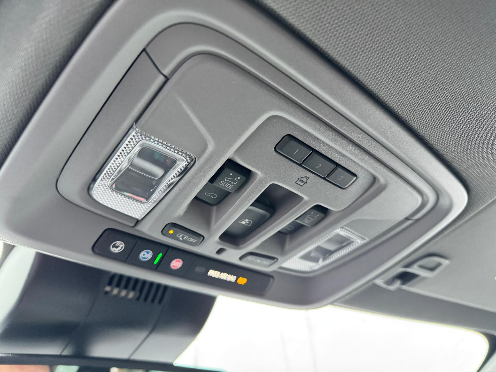 2026 Chevrolet Silverado 3500 HD LTZ / CREW / DMAX DIESEL / TRAIL BOSS / SUNROOF / ADAPTIVE CRUISE / STANDARD BOX