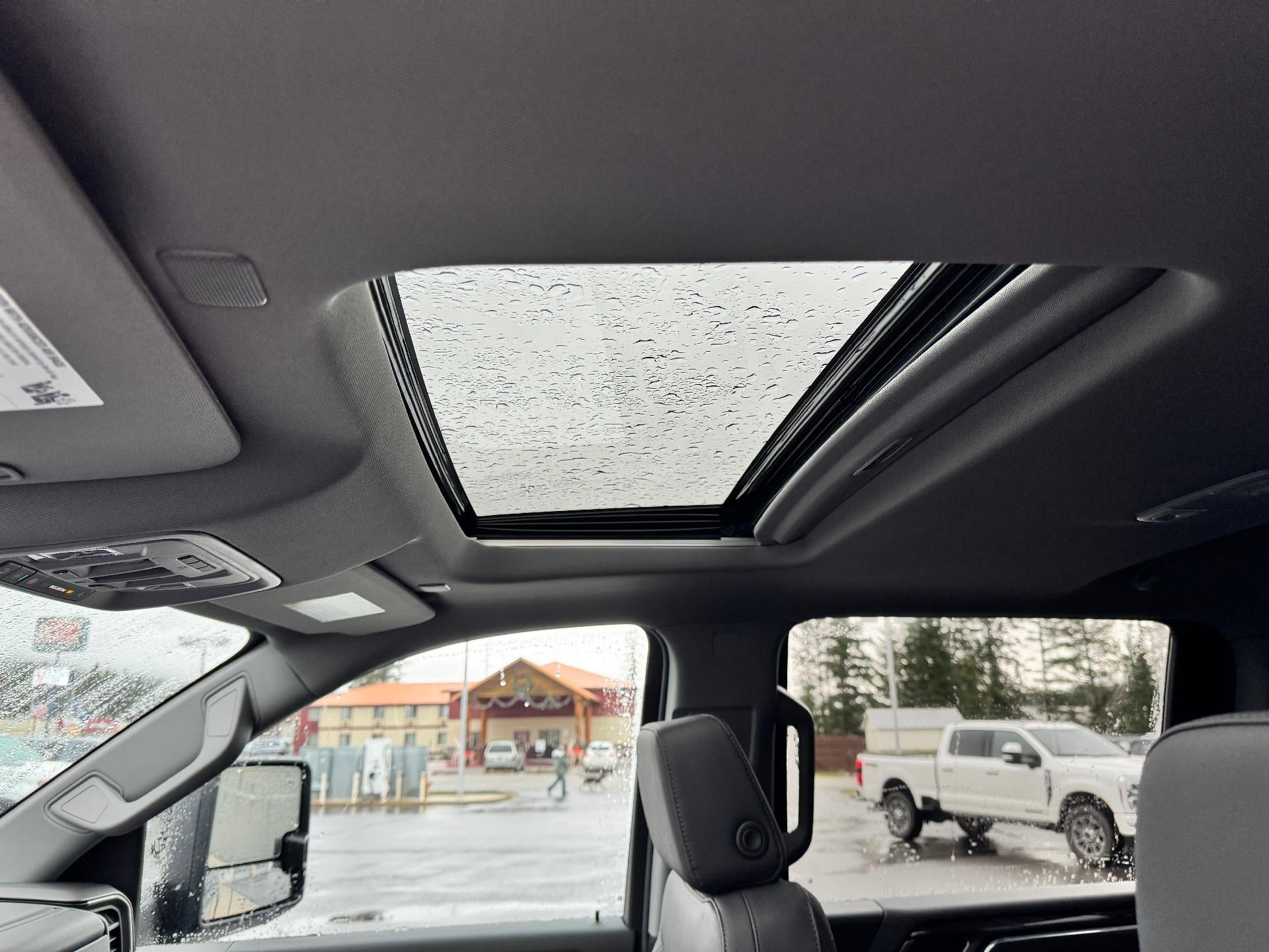 2026 Chevrolet Silverado 3500 HD LTZ / CREW / DMAX DIESEL / TRAIL BOSS / SUNROOF / ADAPTIVE CRUISE / STANDARD BOX