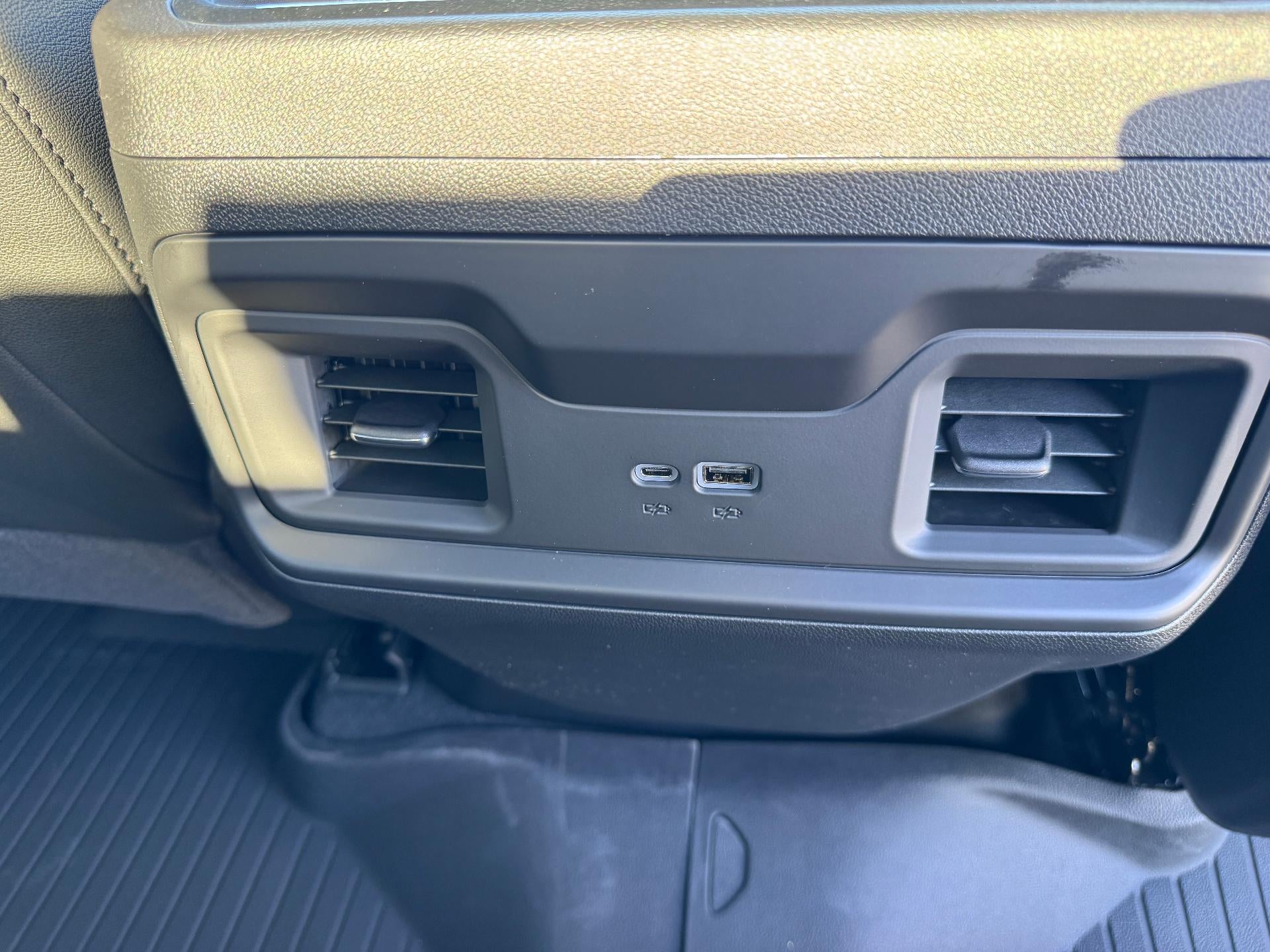 2026 Chevrolet Silverado 1500 RST - Photo 20