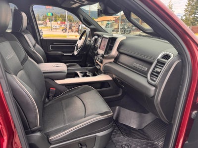 2019 RAM 2500 LARAMIE / CREW / 6.7 CUMMINS / STANDARD BOX / 1 OWNER / 47K MILES