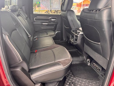 2019 RAM 2500 LARAMIE / CREW / 6.7 CUMMINS / STANDARD BOX / 1 OWNER / 47K MILES