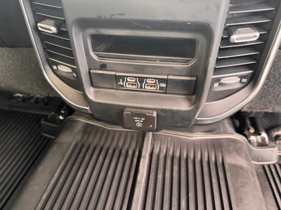 2019 RAM 2500 LARAMIE / CREW / 6.7 CUMMINS / STANDARD BOX / 1 OWNER / 47K MILES