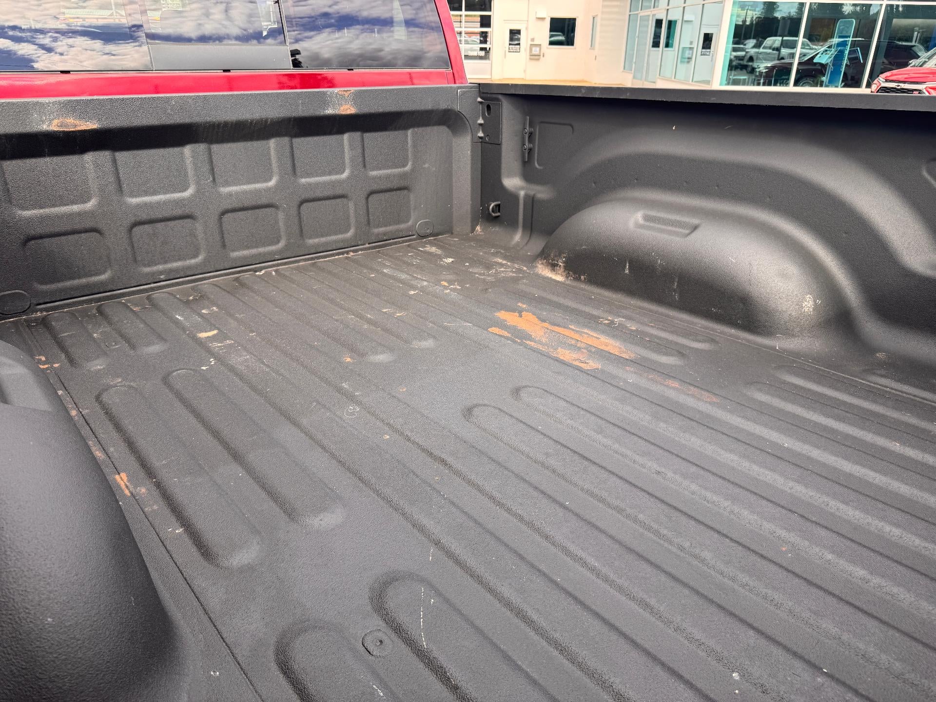 2019 RAM 2500 LARAMIE / CREW / 6.7 CUMMINS / STANDARD BOX / 1 OWNER / 47K MILES
