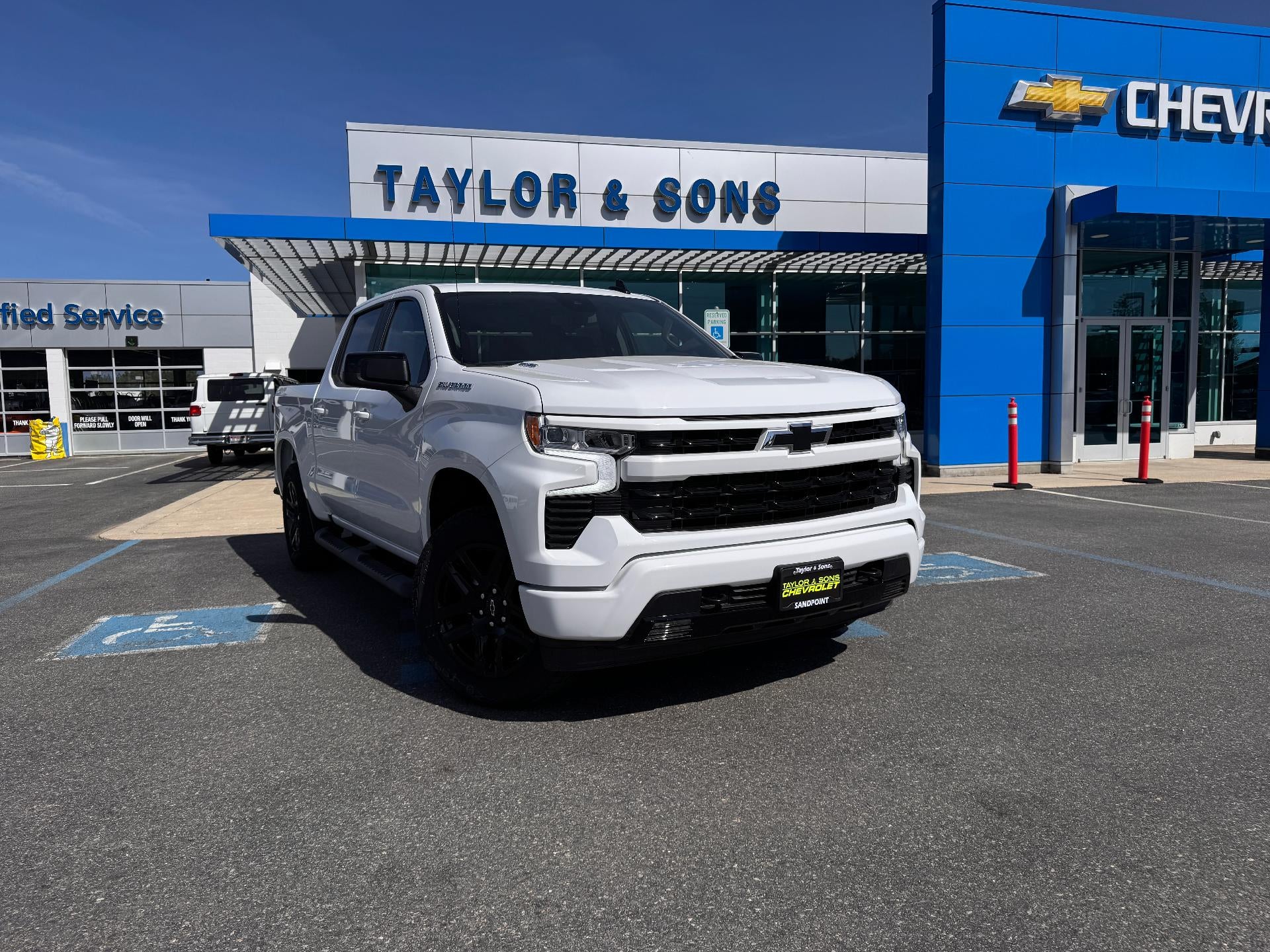 2026 Chevrolet Silverado 1500 RST / CREW / 2.7 LITER TURBOMAX / SELECT PCKG / SHORT BOX