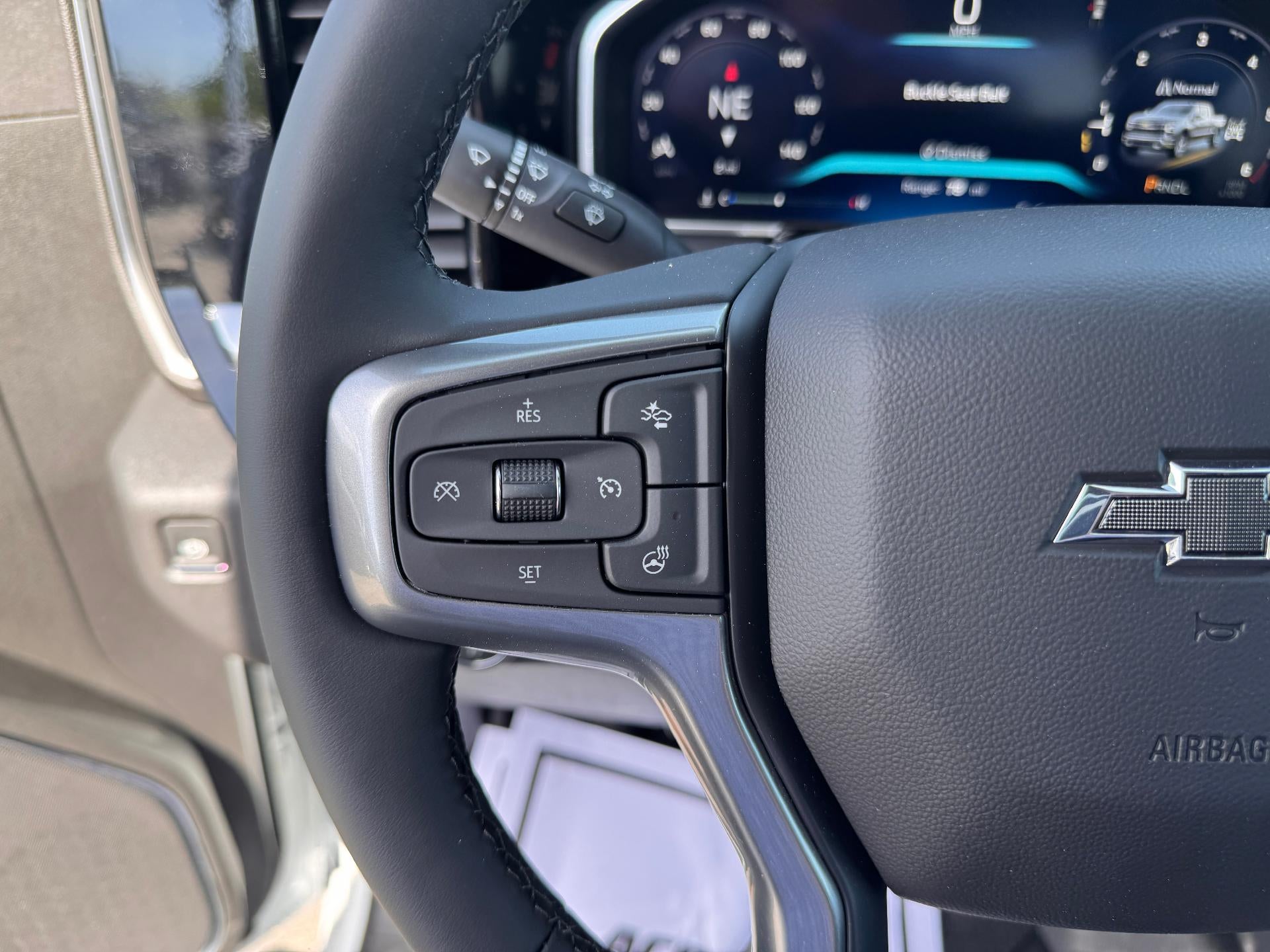 2026 Chevrolet Silverado 1500 RST / CREW / 2.7 LITER TURBOMAX / SELECT PCKG / SHORT BOX