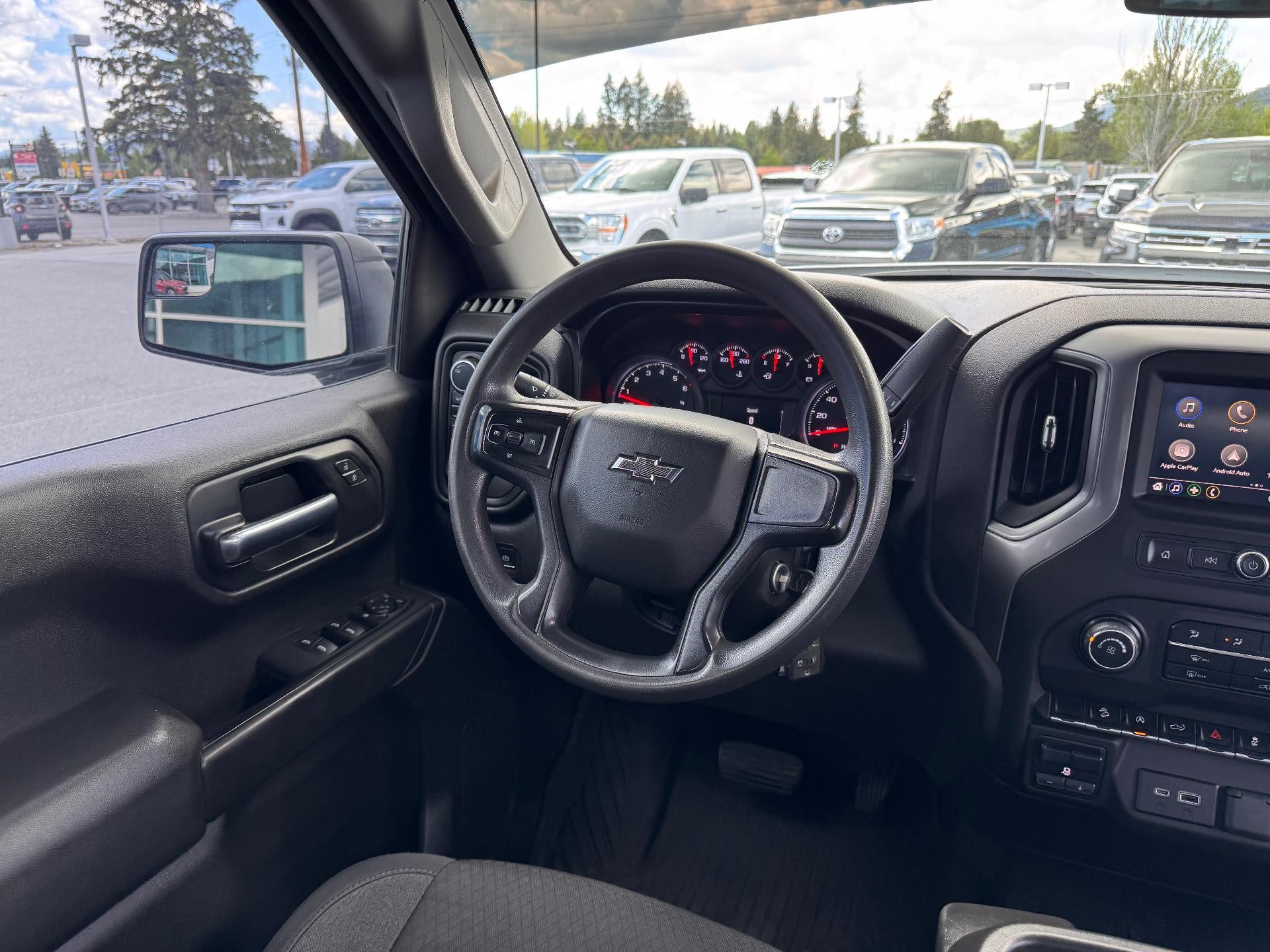 2022 Chevrolet Silverado 1500 LTD CUSTOM / TRAIL BOSS / CREW / 6.2 LITER V8 / STANDARD BOX / 1 OWNER