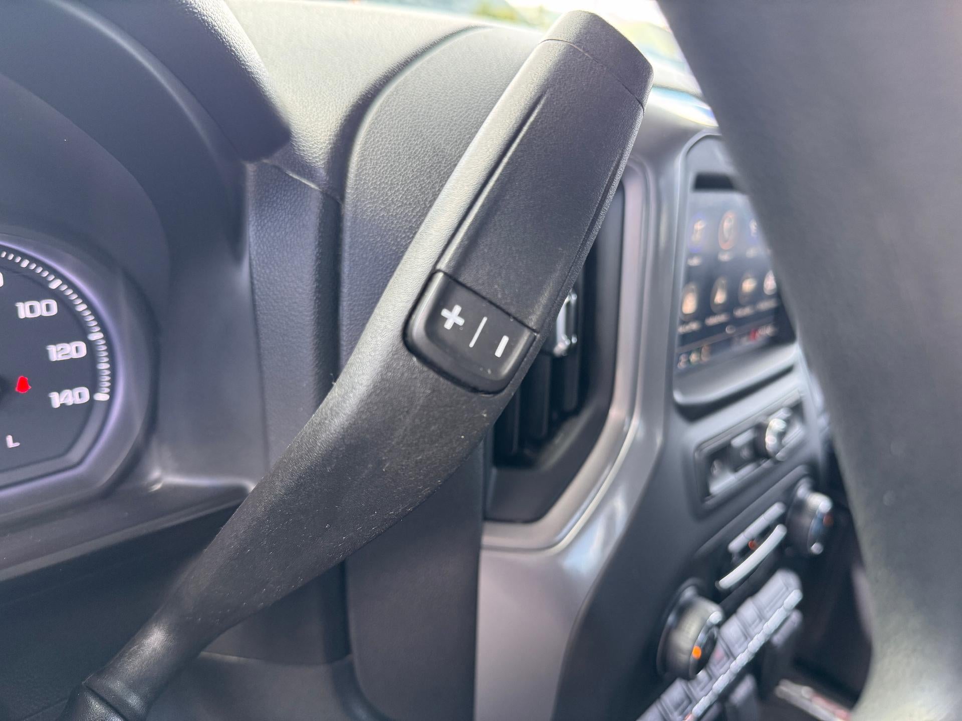 2022 Chevrolet Silverado 1500 LTD CUSTOM / TRAIL BOSS / CREW / 6.2 LITER V8 / STANDARD BOX / 1 OWNER