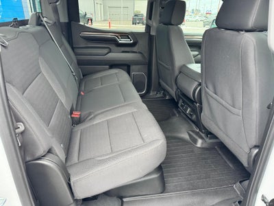 2023 Chevrolet Silverado 1500 LT / CREW / 5.3 LITER V8 / STANDARD BOX / LOCAL TRADE / 33K MILES