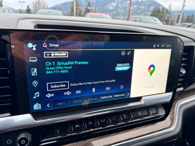 2023 Chevrolet Silverado 1500 LT / CREW / 5.3 LITER V8 / STANDARD BOX / LOCAL TRADE / 33K MILES