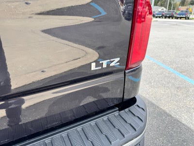 2022 Chevrolet Silverado 1500 LTZ / CREW / DMAX DIESEL / Z71 OFF ROAD / STANDARD BOX / 1 OWNER