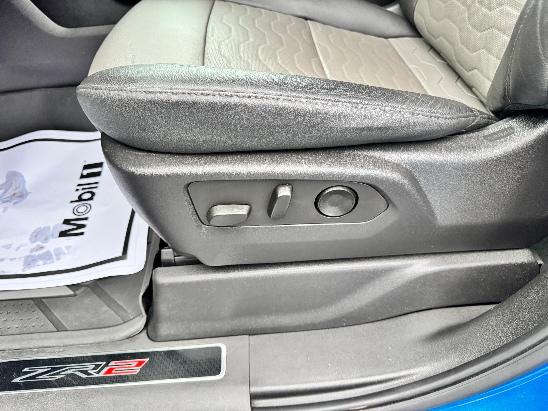 2022 Chevrolet Silverado 1500 ZR2 OFF ROAD / CREW / 6.2 LITER V8 / TECH PCKG / SUNROOF / 1 OWNER