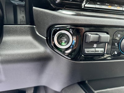 2022 Chevrolet Silverado 1500 ZR2 OFF ROAD / CREW / 6.2 LITER V8 / TECH PCKG / SUNROOF / 1 OWNER