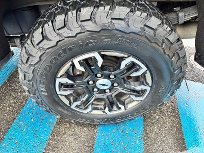 2022 Chevrolet Silverado 1500 ZR2 OFF ROAD / CREW / 6.2 LITER V8 / TECH PCKG / SUNROOF / 1 OWNER