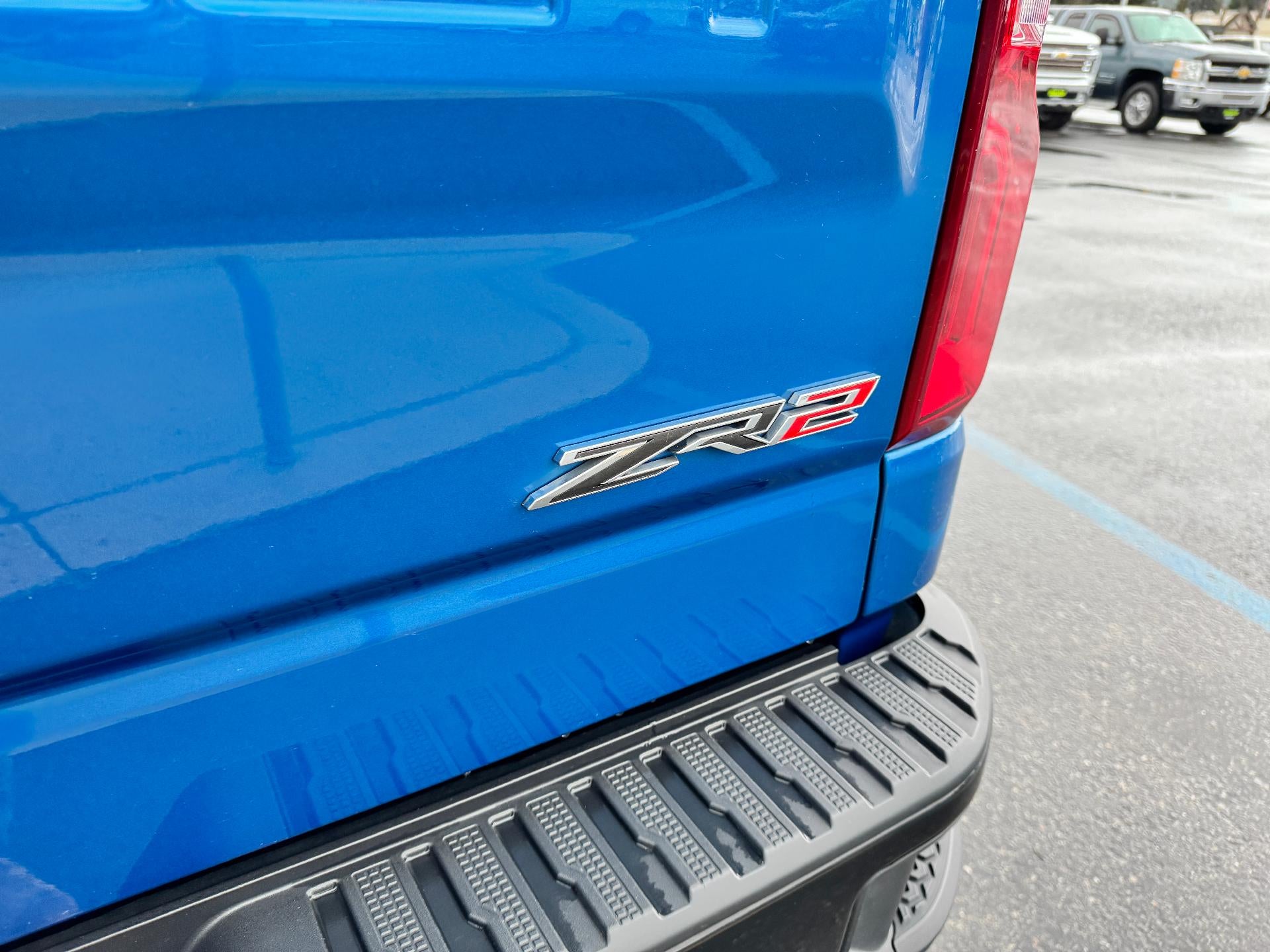 2022 Chevrolet Silverado 1500 ZR2 OFF ROAD / CREW / 6.2 LITER V8 / TECH PCKG / SUNROOF / 1 OWNER