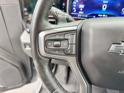 2024 Chevrolet Silverado 1500 ZR2 OFF ROAD / CREW / 6.2 LITER V8 / TECH PCKG / 1 OWNER / 38K MILES