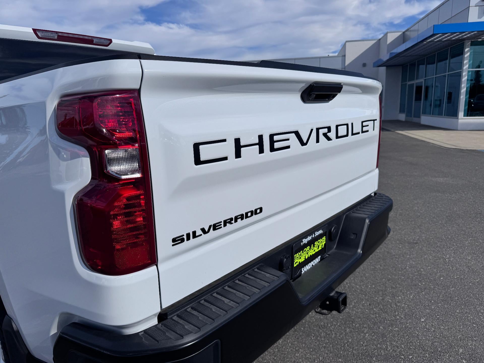 2026 Chevrolet Silverado 1500 WORK TRUCK / CREW / 5.3 LITER V8 / Z71 OFF ROAD / STANDARD BOX