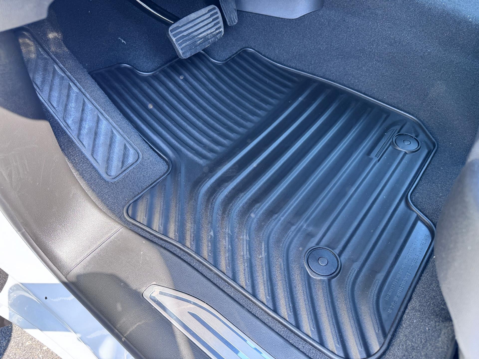 2026 Chevrolet Silverado 1500 LT / CREW / DMAX DIESEL / Z71 OFF ROAD / ADAPTIVE CRUISE / STANDARD BOX