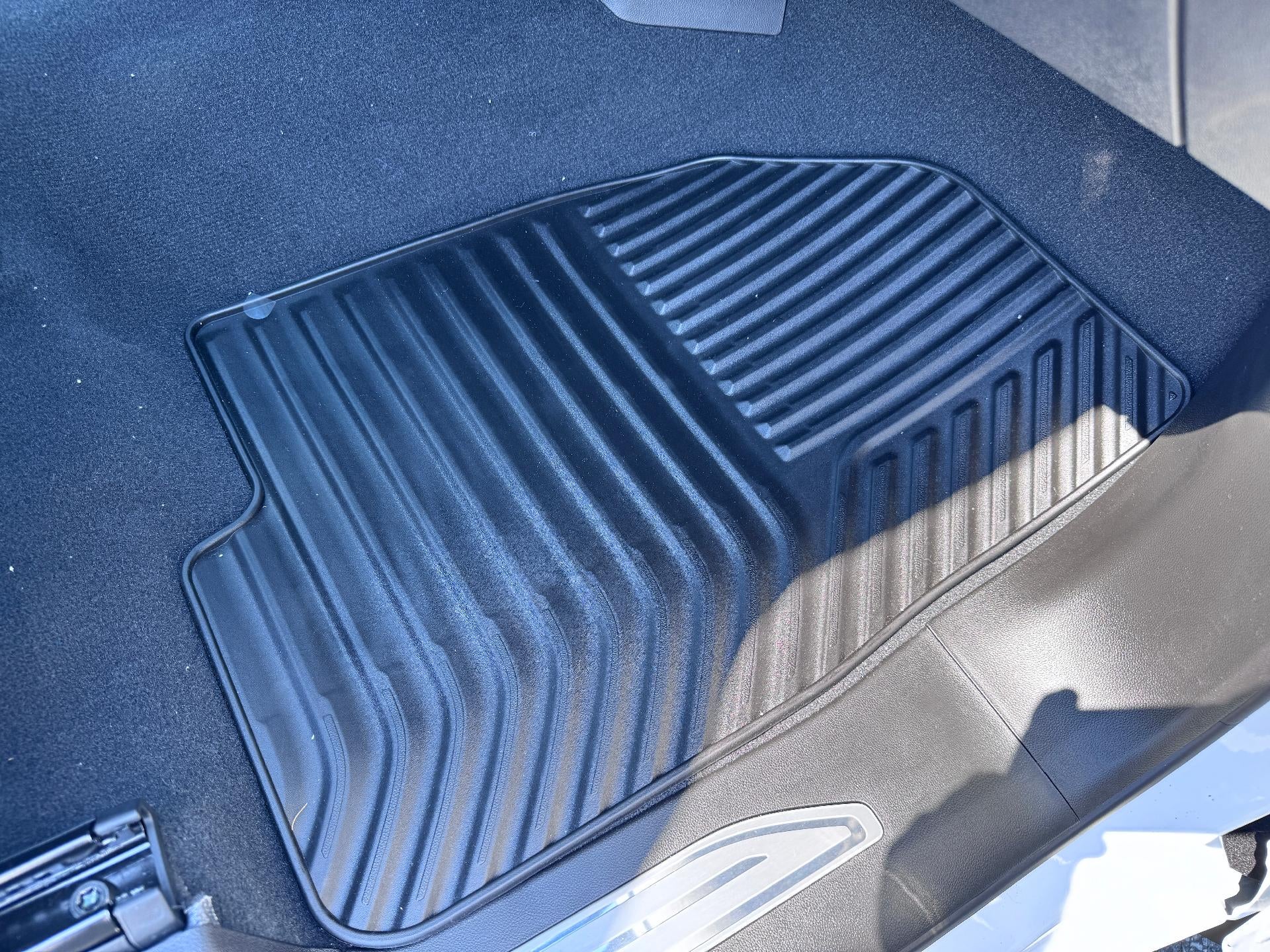 2026 Chevrolet Silverado 1500 LT / CREW / DMAX DIESEL / Z71 OFF ROAD / ADAPTIVE CRUISE / STANDARD BOX
