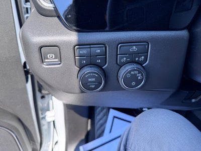2026 Chevrolet Silverado 1500 LT / CREW / DMAX DIESEL / Z71 OFF ROAD / ADAPTIVE CRUISE / STANDARD BOX