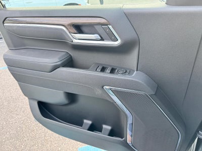 2026 Chevrolet Silverado 1500 LT / CREW / DMAX DIESEL / ADAPTIVE CRUISE / HEATED SEATS / SHORT BOX