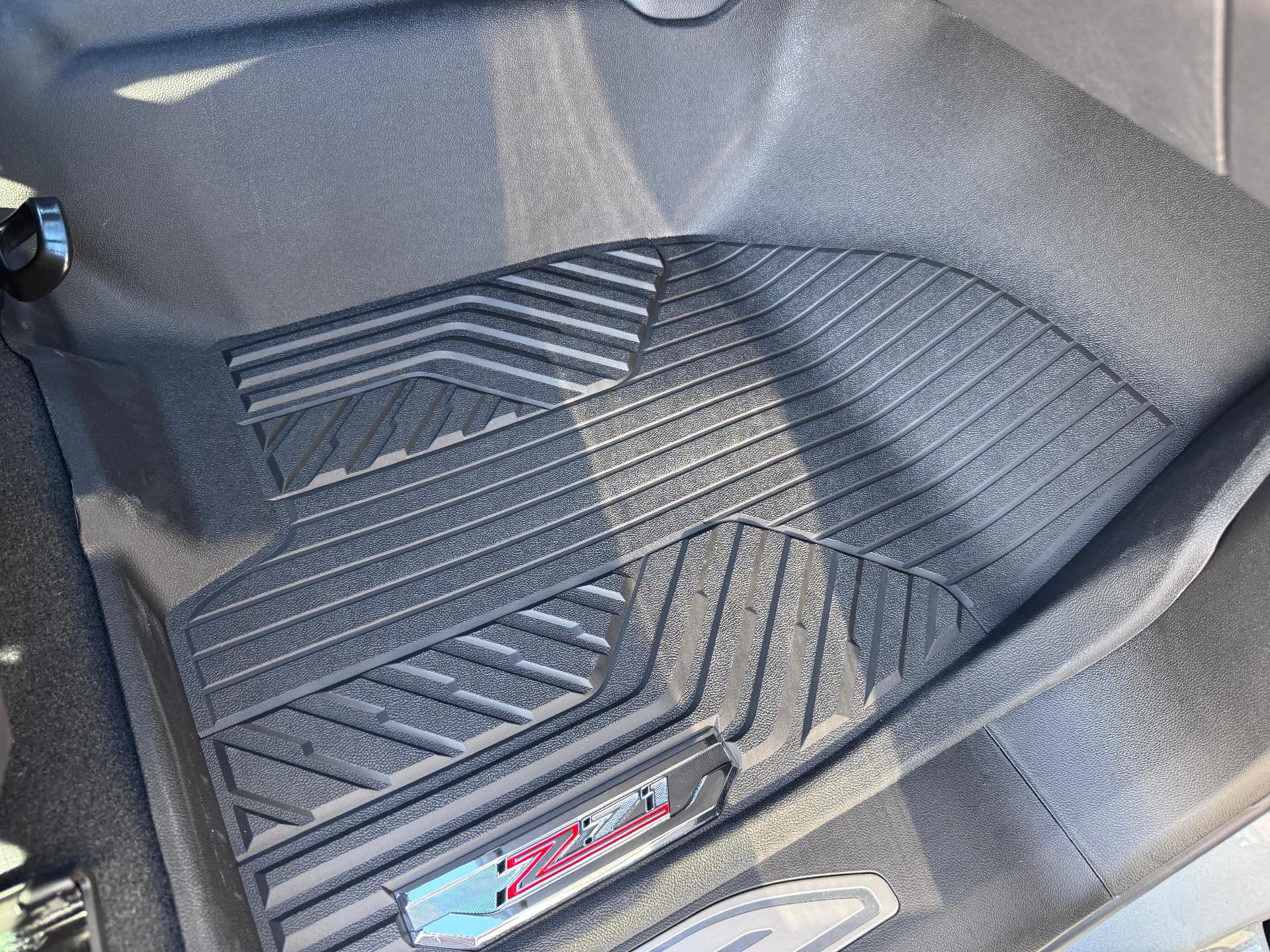 2026 Chevrolet Silverado 1500 LT / CREW / 5.3 LITER V8 / Z71 OFF ROAD / ADAPTIVE CRUISE / SHORT BOX