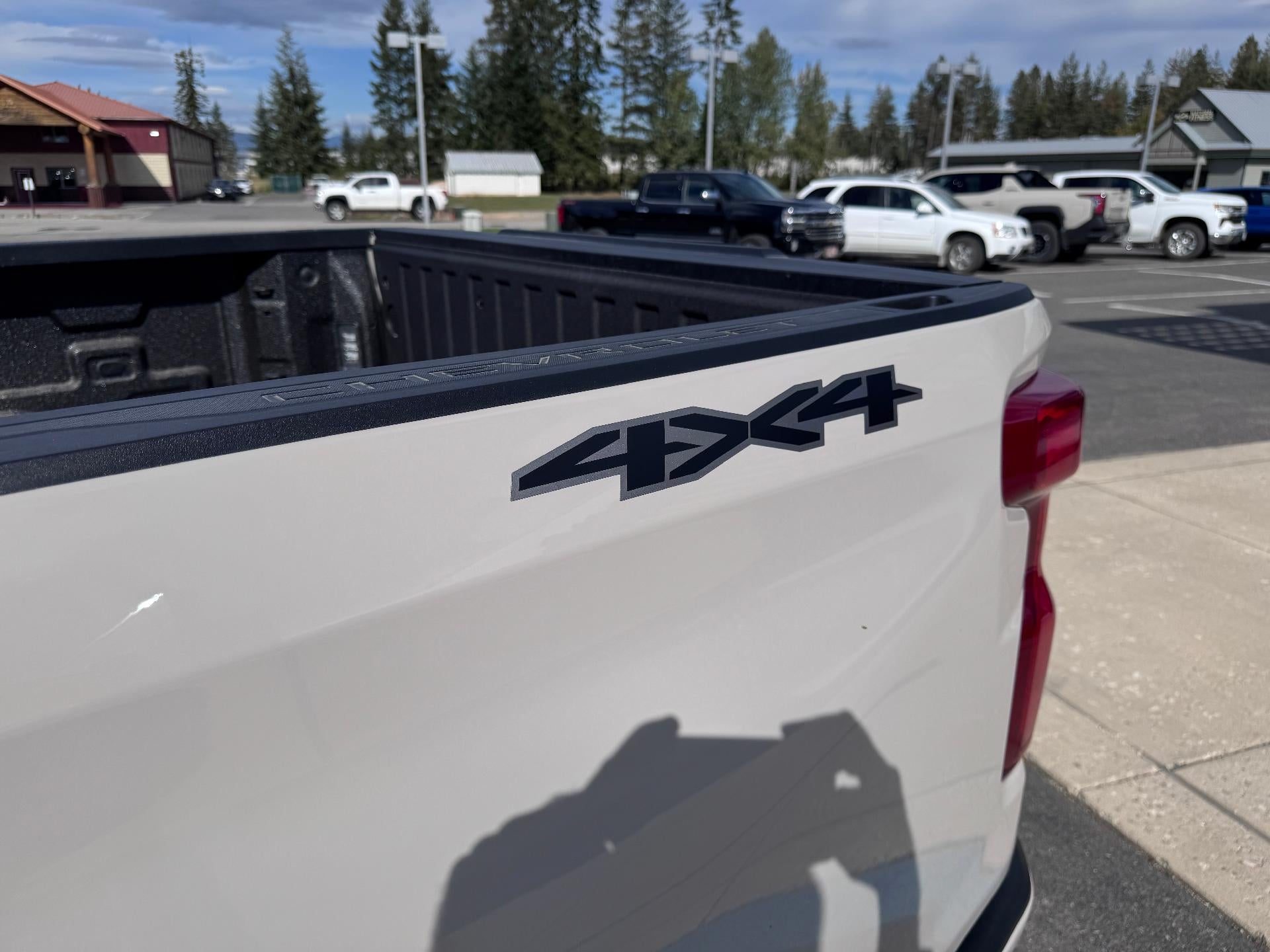 2026 Chevrolet Silverado 1500 RST / CREW / DMAX DIESEL / Z71 OFF ROAD / PREMIUM PCKG / DARK APPEARANCE