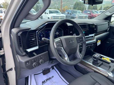 2026 Chevrolet Silverado 1500 RST / CREW / DMAX DIESEL / Z71 OFF ROAD / PREMIUM PCKG / DARK APPEARANCE