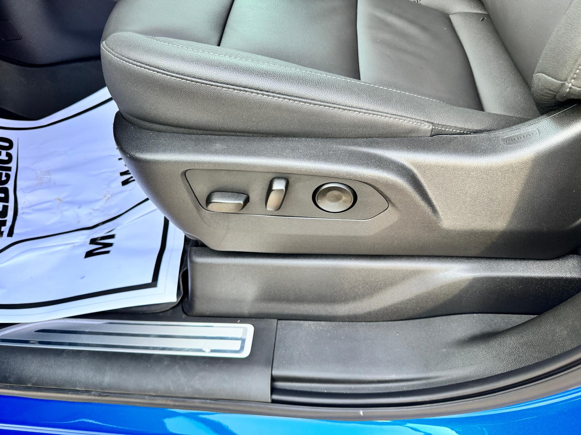 2026 Chevrolet Silverado 1500 LT / TRAIL BOSS / DMAX DIESEL / LEATHER / SUNROOF / SHORT BOX