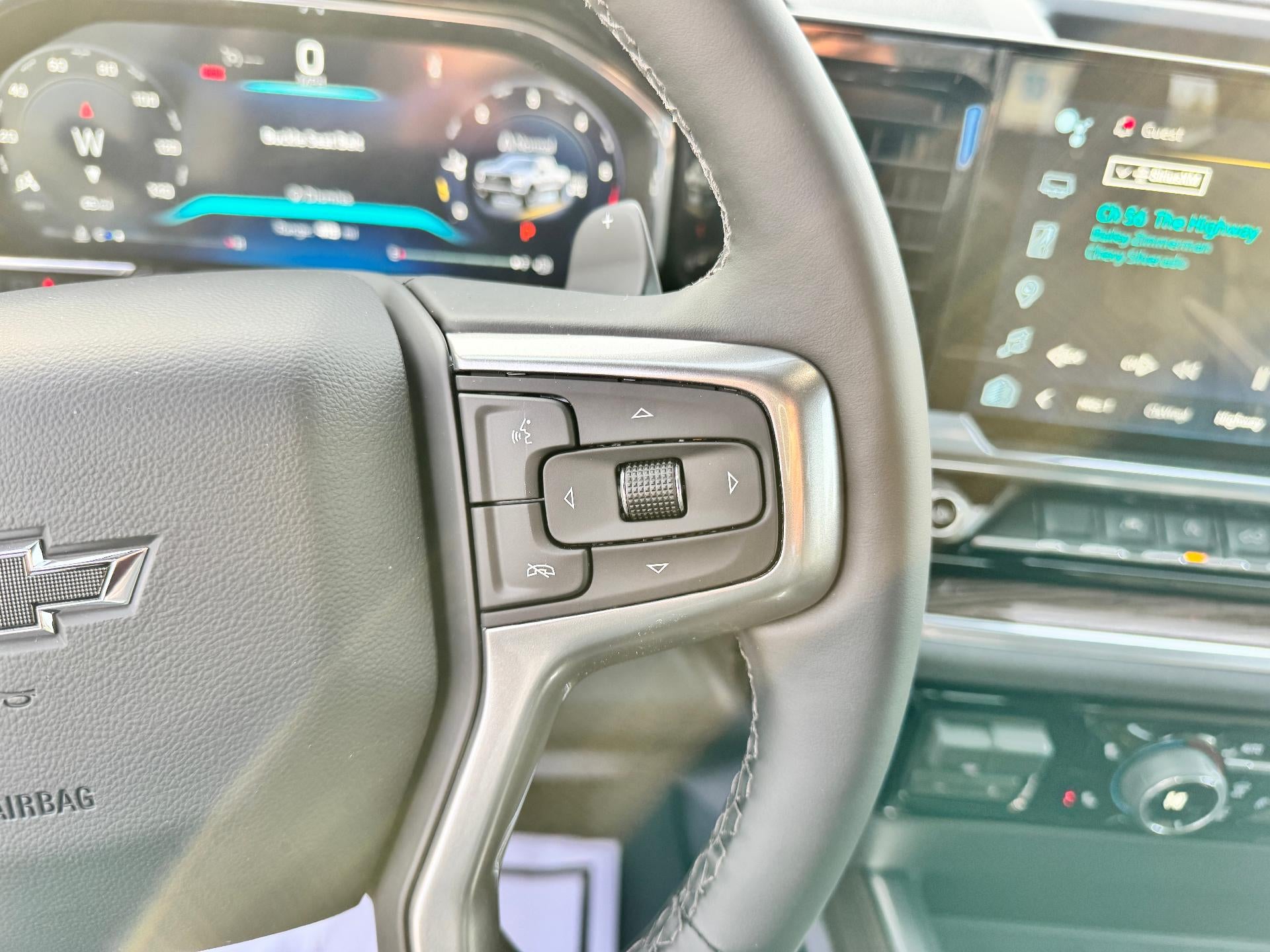 2026 Chevrolet Silverado 1500 LT / TRAIL BOSS / DMAX DIESEL / LEATHER / SUNROOF / SHORT BOX