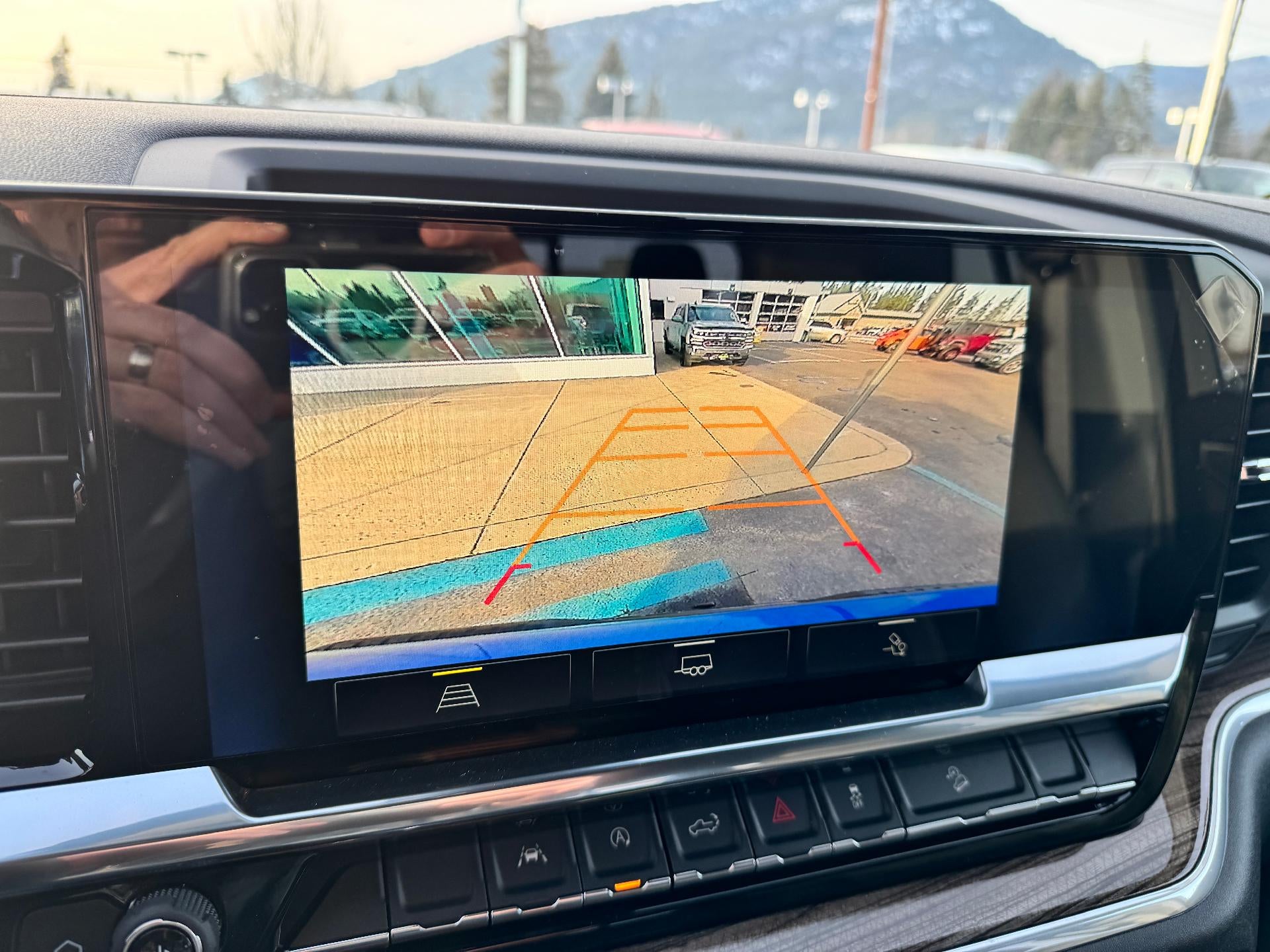 2026 Chevrolet Silverado 1500 LT / TRAIL BOSS / DMAX DIESEL / LEATHER / SUNROOF / SHORT BOX