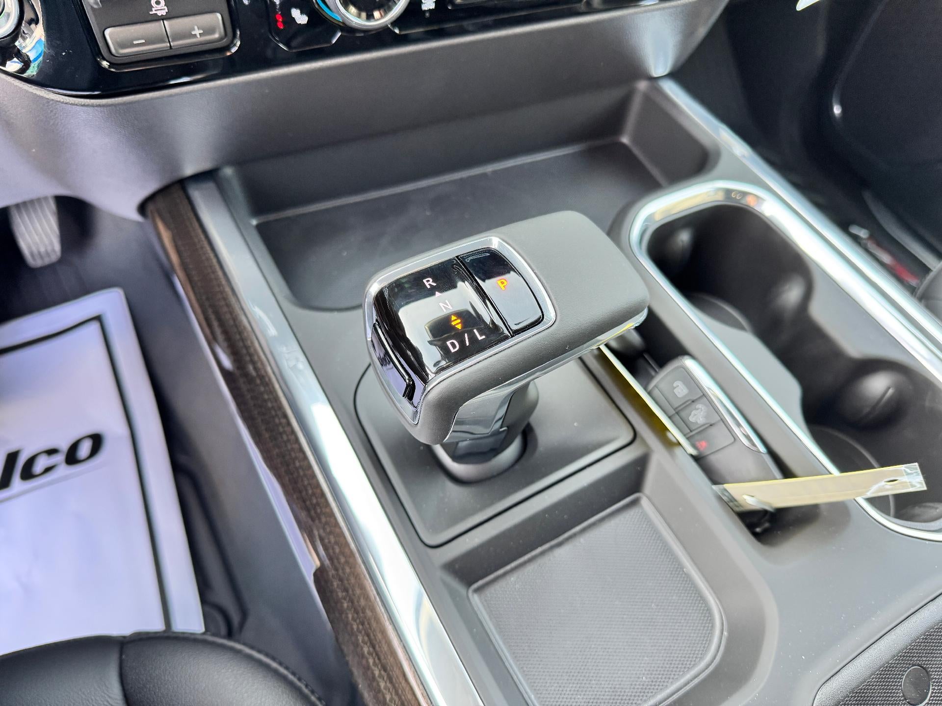 2026 Chevrolet Silverado 1500 LT / TRAIL BOSS / DMAX DIESEL / LEATHER / SUNROOF / SHORT BOX