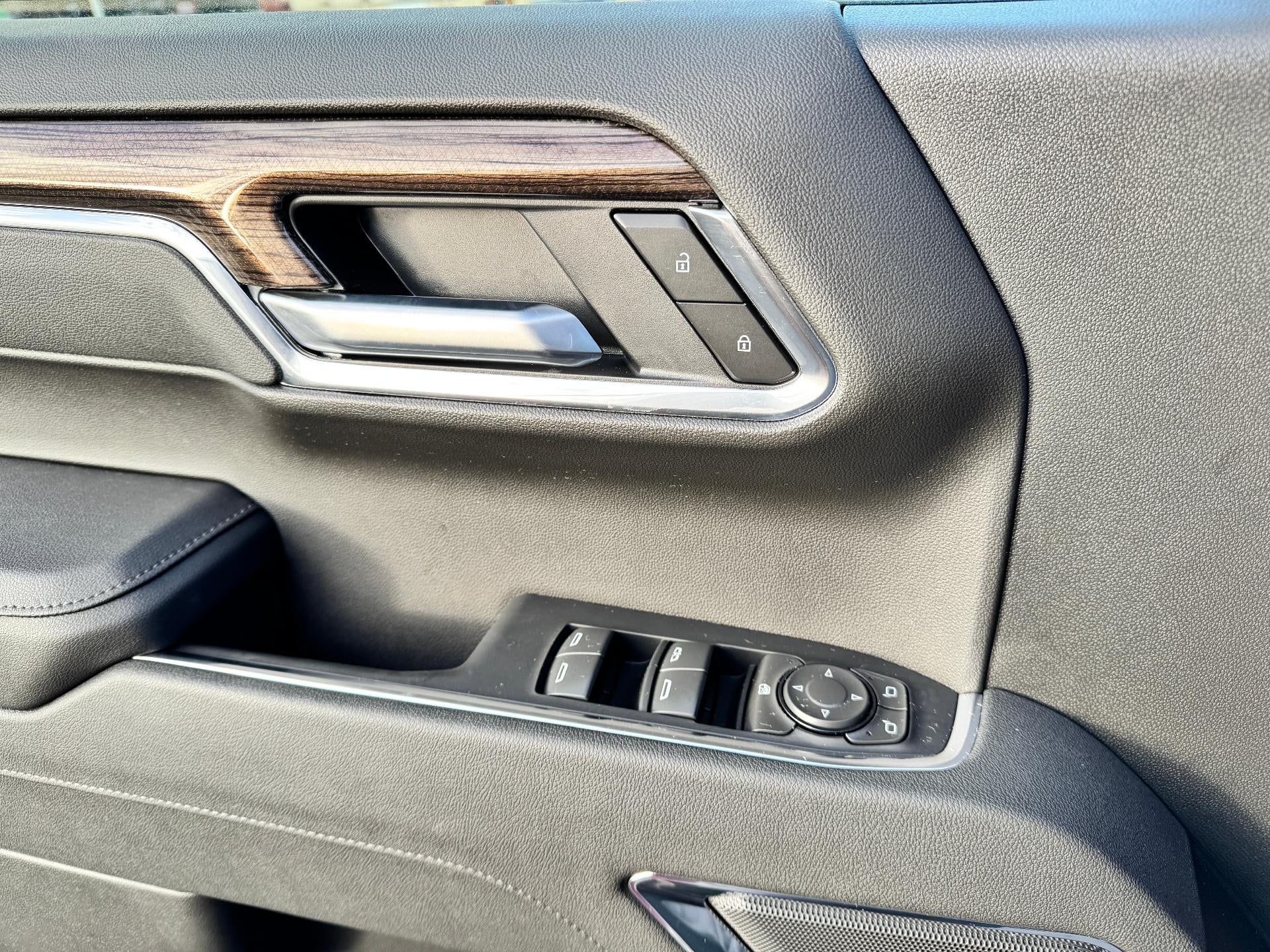 2026 Chevrolet Silverado 1500 LT / TRAIL BOSS / CREW / DMAX DIESEL / STANDARD BOX