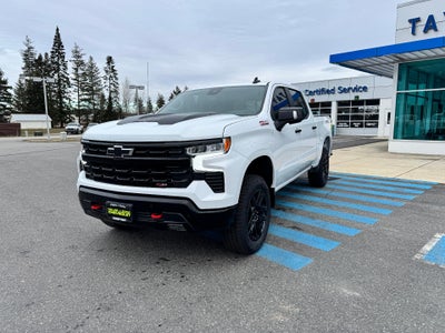 2026 Chevrolet Silverado 1500 LT / TRAIL BOSS / 5.3 LITER V8 / CREW / LEATHER / SAFETY PCKG / SHORT BOX