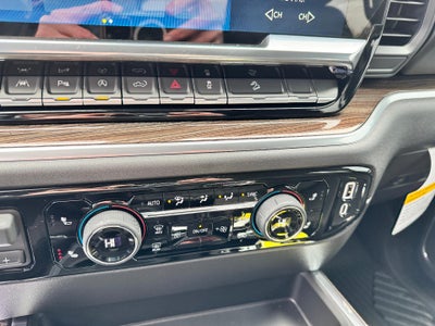 2026 Chevrolet Silverado 1500 LT / TRAIL BOSS / 5.3 LITER V8 / CREW / LEATHER / SAFETY PCKG / SHORT BOX