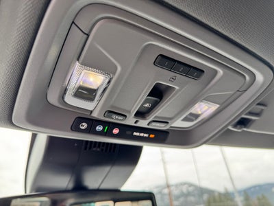 2026 Chevrolet Silverado 1500 LT / TRAIL BOSS / 5.3 LITER V8 / CREW / LEATHER / SAFETY PCKG / SHORT BOX