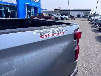 2026 Chevrolet Silverado 1500 LT / TRAIL BOSS / CREW / 6.2 LITER V8 / PREMIUM PCKG / SHORT BOX