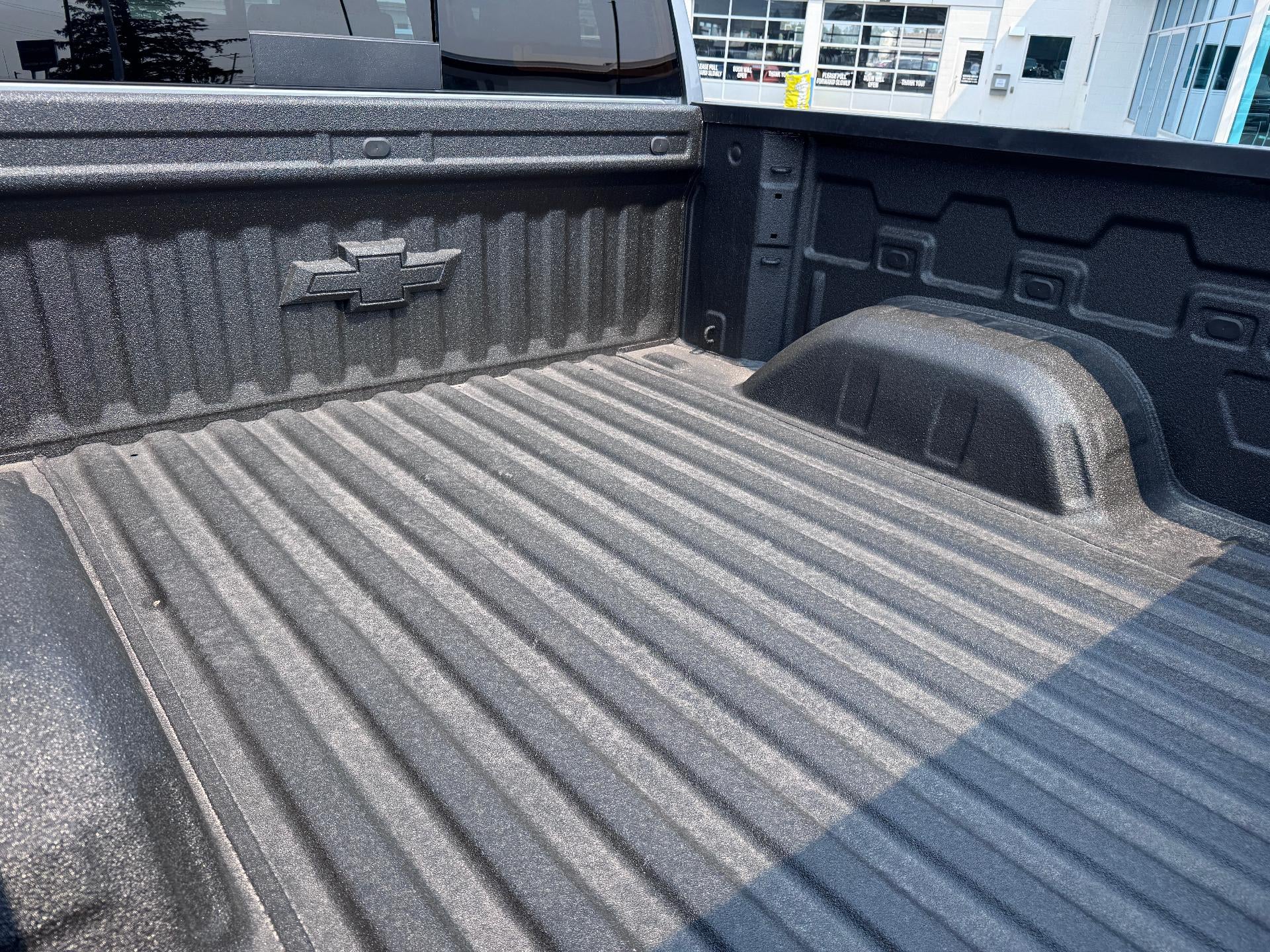 2026 Chevrolet Silverado 1500 LT / TRAIL BOSS / CREW / 6.2 LITER V8 / PREMIUM PCKG / SHORT BOX