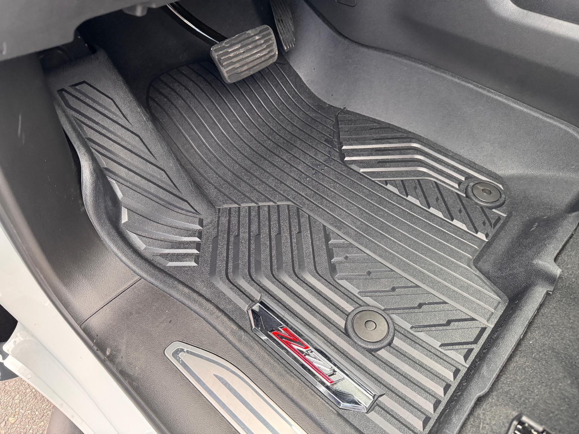 2026 Chevrolet Silverado 1500 LT / TRAIL BOSS / CREW / 6.2 LITER V8 / PREMIUM PCKG / STANDARD BOX