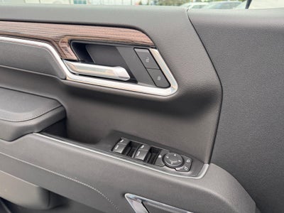 2026 Chevrolet Silverado 1500 LT / TRAIL BOSS / CREW / 6.2 LITER V8 / PREMIUM PCKG / STANDARD BOX
