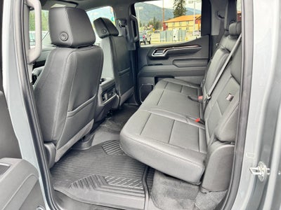 2026 Chevrolet Silverado 1500 LT / TRAIL BOSS / CREW / 6.2 LITER V8 / PREMIUM PCKG / ADAPTIVE CRUISE / STANDARD BOX