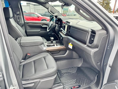 2026 Chevrolet Silverado 1500 LT / TRAIL BOSS / CREW / 6.2 LITER V8 / PREMIUM PCKG / ADAPTIVE CRUISE / STANDARD BOX