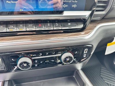 2026 Chevrolet Silverado 1500 LT / TRAIL BOSS / CREW / 6.2 LITER V8 / PREMIUM PCKG / ADAPTIVE CRUISE / STANDARD BOX