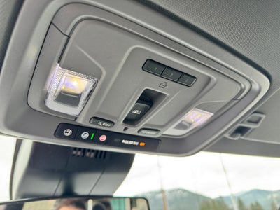 2026 Chevrolet Silverado 1500 LT / TRAIL BOSS / CREW / 6.2 LITER V8 / PREMIUM PCKG / ADAPTIVE CRUISE / STANDARD BOX