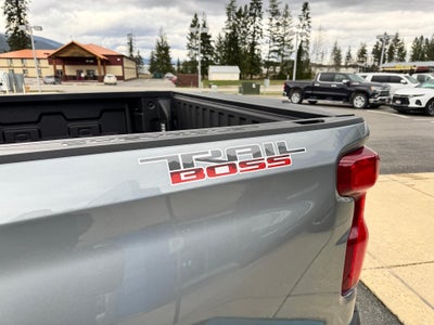 2026 Chevrolet Silverado 1500 LT / TRAIL BOSS / CREW / 6.2 LITER V8 / PREMIUM PCKG / ADAPTIVE CRUISE / STANDARD BOX