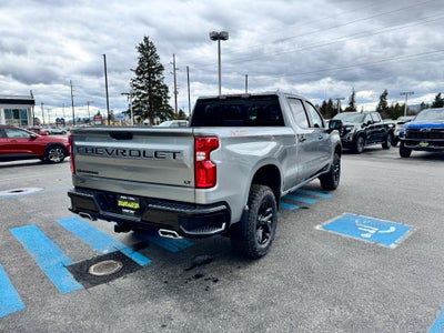 2026 Chevrolet Silverado 1500 LT / TRAIL BOSS / CREW / 6.2 LITER V8 / PREMIUM PCKG / ADAPTIVE CRUISE / STANDARD BOX