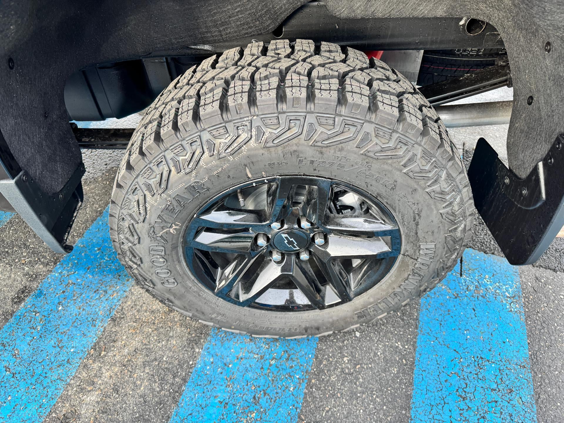 2026 Chevrolet Silverado 1500 LT TRAIL BOSS / CREW / 6.2 LITER V8 / MIDNIGHT PCKG / PREMIUM / SHORT BOX