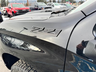 2026 Chevrolet Silverado 1500 LT TRAIL BOSS / CREW / 6.2 LITER V8 / MIDNIGHT PCKG / PREMIUM / SHORT BOX