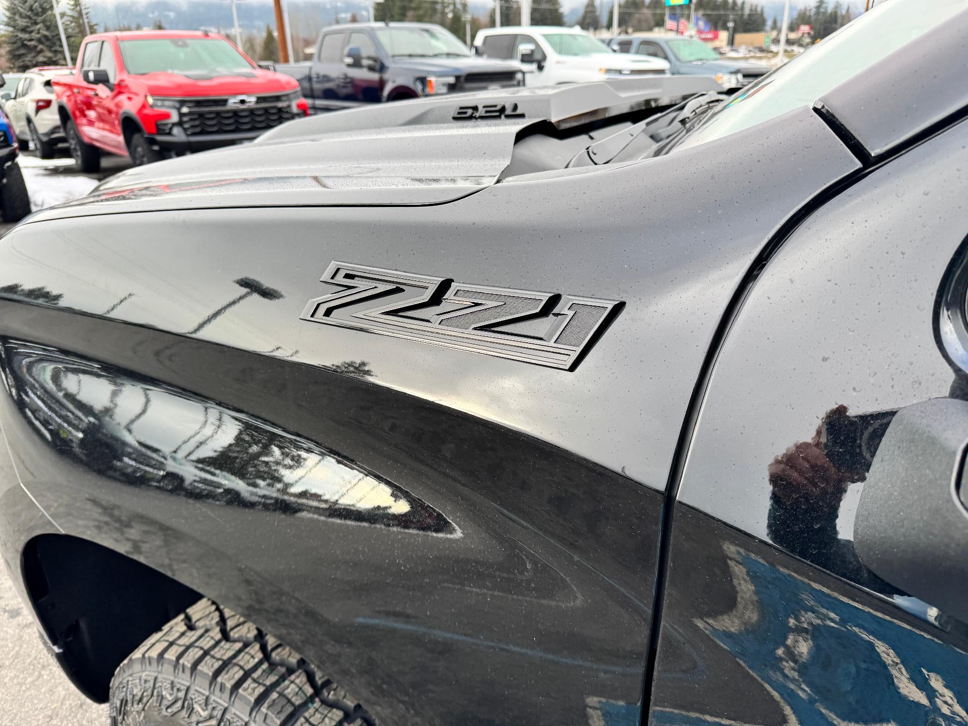 2026 Chevrolet Silverado 1500 LT TRAIL BOSS / CREW / 6.2 LITER V8 / MIDNIGHT PCKG / PREMIUM / SHORT BOX